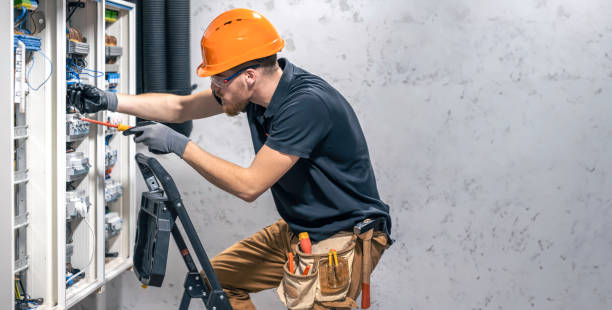 Best Electrical Repair Services  in Levittown, NY